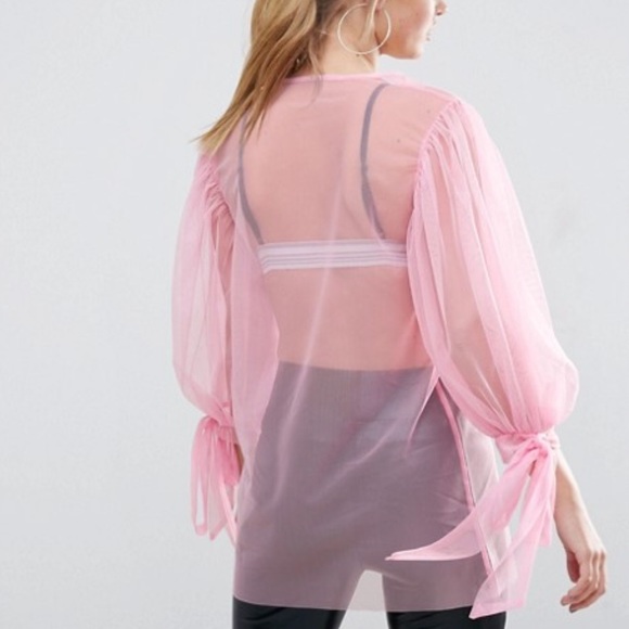 Mesh Top with Exaggerated Bow Sleeves - Picture 2 of 8